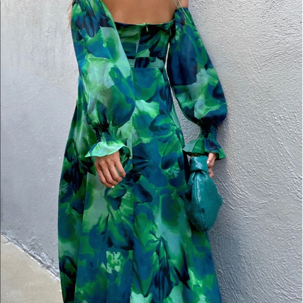 NWT Runaway Karma Green Floral Maxi (Sold out elsewhere) - Picture 2 of 5